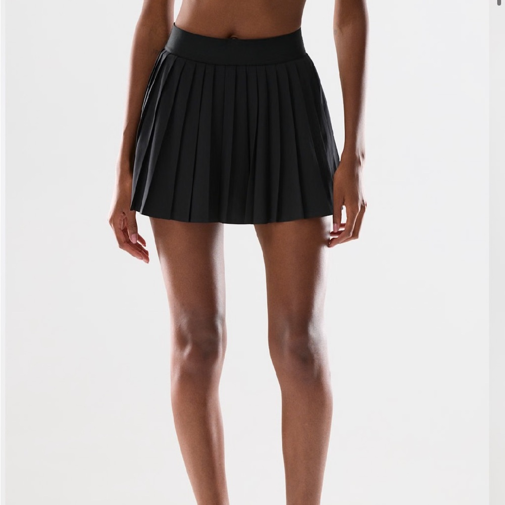 Aritzia Black Micro Pleated Tennis Skirt